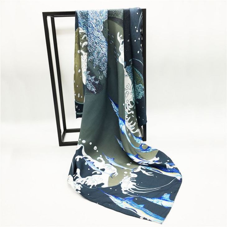 Digitaltrykt Lang Silk Scarf til hår
